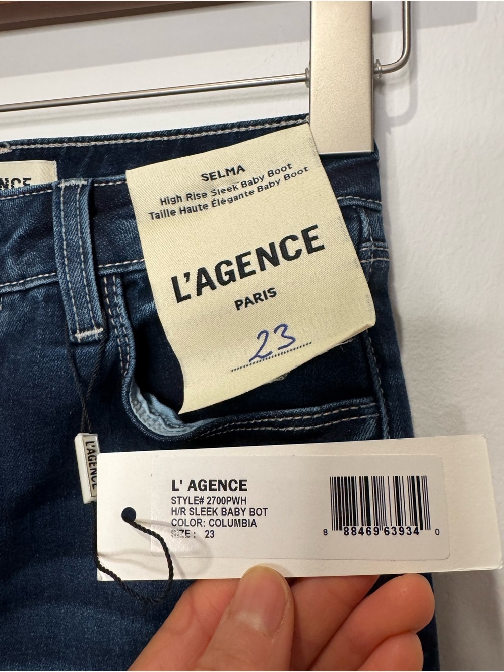 NWT L’AGENCE Selma High Rise Sleek Baby Boot Flare Jeans Size 23 Columbia Wash - Picture 3 of 15